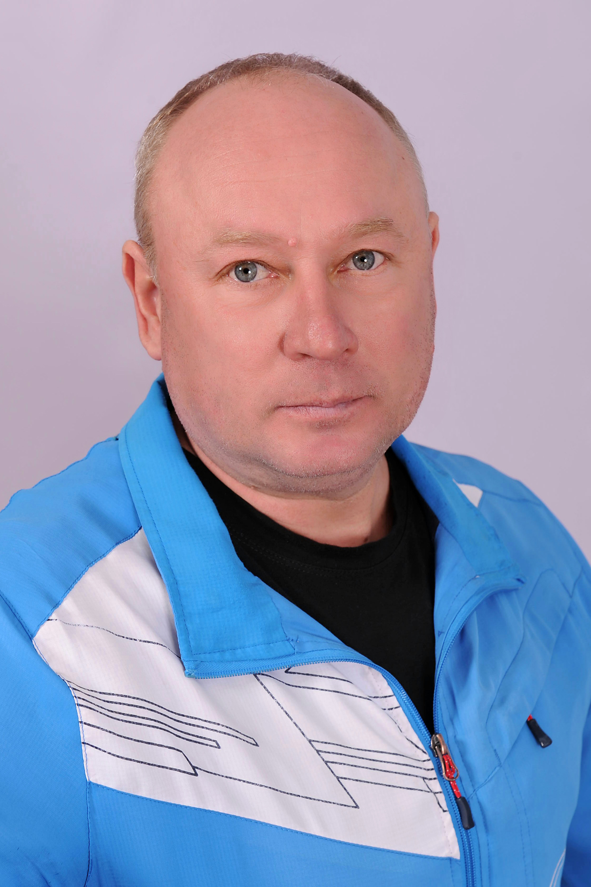 Мокляк Владимир Борисович.